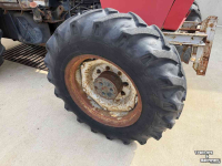 Wheels, Tyres, Rims & Dual spacers Case-IH set banden 12.4-24 op velg