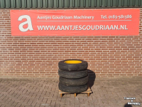 Wheels, Tyres, Rims & Dual spacers  4 banden met velg