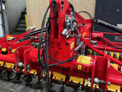 Disc harrow Väderstad Carrier X425