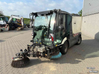 Sweeper  Mathieu MC210 Veeg/zuigwagen