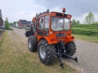 Small-track Tractor Holder 860