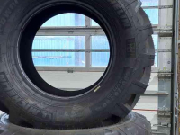 Wheels, Tyres, Rims & Dual spacers Michelin 400/70-20 (405/70-20 )