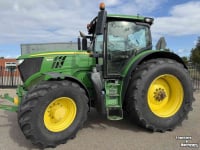 Tractor John Deere 6215R