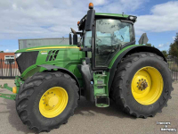 Tractor John Deere 6215R