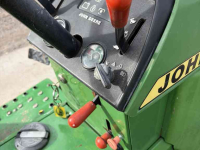 Horticultural Tractors John Deere 655 Diesel 4wd met maaidek fronthef en veegmachine
