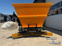 Sawdust spreader for boxes Giant ZV600LF