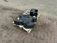 Frontweights Case IH 6 x 45 KG Frontgewichten + Middentrekhaak