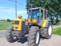 Tractor Renault 155-54TX