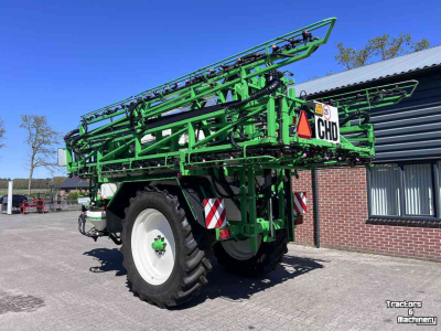 Fieldsprayer pull-type CHD 5245