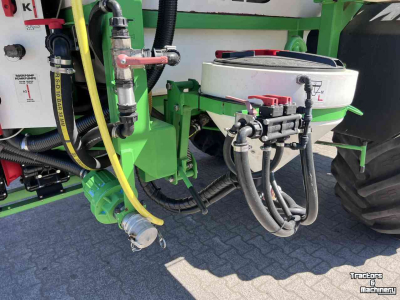 Fieldsprayer pull-type CHD 5245