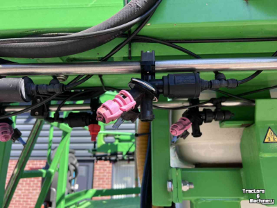 Fieldsprayer pull-type CHD 5245