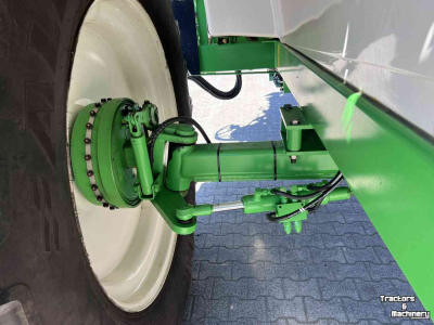 Fieldsprayer pull-type CHD 5245