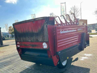 Silage-block distribution wagon Schuitemaker Amigo 30 S Blokkenverdeelwagen