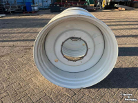 Wheels, Tyres, Rims & Dual spacers New Holland DW 20 x 42 vaste velgen ongebruikt
