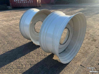 Wheels, Tyres, Rims & Dual spacers New Holland DW 20 x 42 vaste velgen ongebruikt