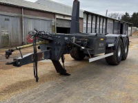 Hooked-arm carrier  18 TL