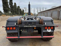 Hooked-arm carrier  18 TL