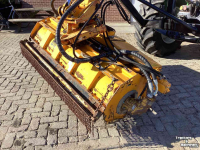 Tractor Deutz-Fahr M625 met Herder