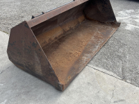 Loading buckets  Grondbak 2 meter