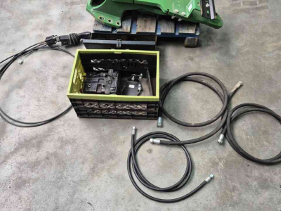 Front-end loader Mailleux Voorlader aanbouwdelen passend aan JOHN DEERE 6R en 6M 4 cilinder