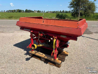 Fertilizer spreader Lely Centerliner CB 1600