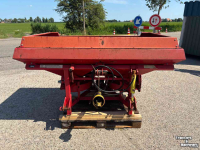 Fertilizer spreader Lely Centerliner CB 1600