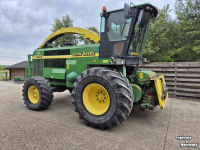 Forage-harvester John Deere 6950 met motor probleem/with Engine problem