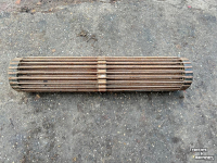 Diverse used spare-parts  36-55-134 ROOIMAT