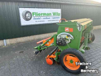 Seed drill Amazone D 9