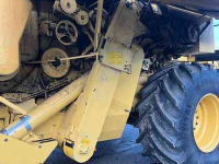 Combine New Holland TX 67