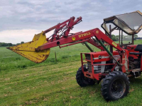 Front-end loader  Massey ferguson en Stoll