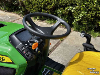 Ride-on mower John Deere X950R Zitmaaier