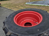 Wheels, Tyres, Rims & Dual spacers Michelin 710/55R30