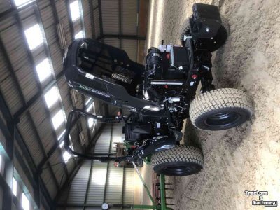 Tractor TYM TYM / Branson 2500L - Black edition