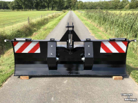 3-point scraper blade  Jochemsen Machines Frontschuif Heavy Duty Frontgewicht