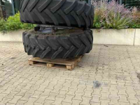 Wheels, Tyres, Rims & Dual spacers Continental 520-85-42