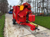 Straw spreader for boxes Teagle Tomahawk 8150SC Dualchop