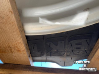 Wheels, Tyres, Rims & Dual spacers BKT BKT 200/70R16 Banden