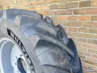 Wheels, Tyres, Rims & Dual spacers Michelin 480/65R28