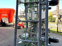 Other grassland-equipment, hay-equipment and accessories Zocon Greenkeeper met Zaaimachine