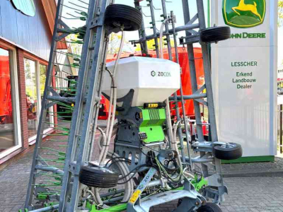 Other grassland-equipment, hay-equipment and accessories Zocon Greenkeeper met Zaaimachine