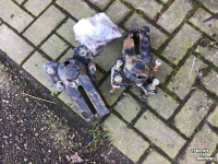 Used parts for tractors Deutz-Fahr Voorspatbord deel