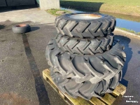 Wheels, Tyres, Rims & Dual spacers BKT 12.4-24 en 7.50-16 banden Nieuw!
