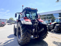 Tractor Valtra Q305