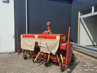 Vegetable- / Precision-seed drill Becker AEROMAT 4-RIJER