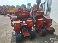 Vegetable- / Precision-seed drill Becker AEROMAT 4-RIJER