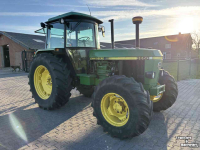 Tractor John Deere 3650 marge