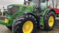 Tractor John Deere 6215R