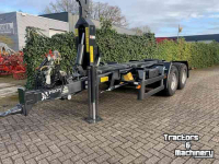 Hooked-arm carrier Pronar T185