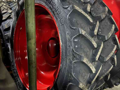 Wheels, Tyres, Rims & Dual spacers  320/90R54 & 320/85R38